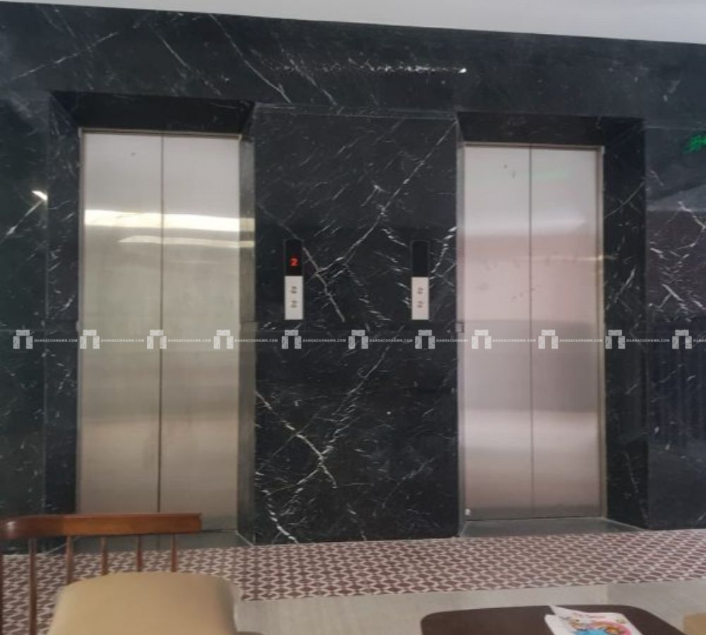 Đá Marble Đen Tia Chớp - Ốp Thang Máy