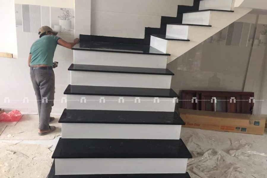 Đá Hoa Cương Đen Campuchia - Ốp tường, mặt tiền 4