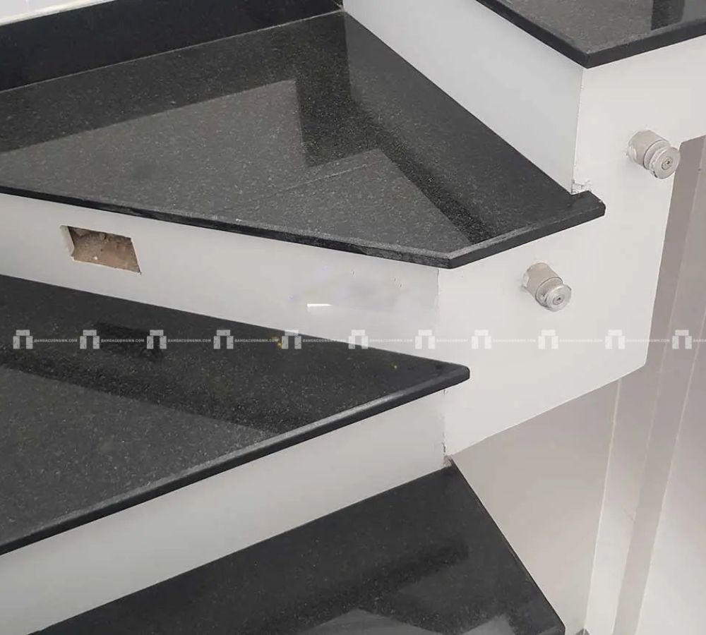 Đá Hoa Cương Đen Campuchia - Ốp tường, mặt tiền 6